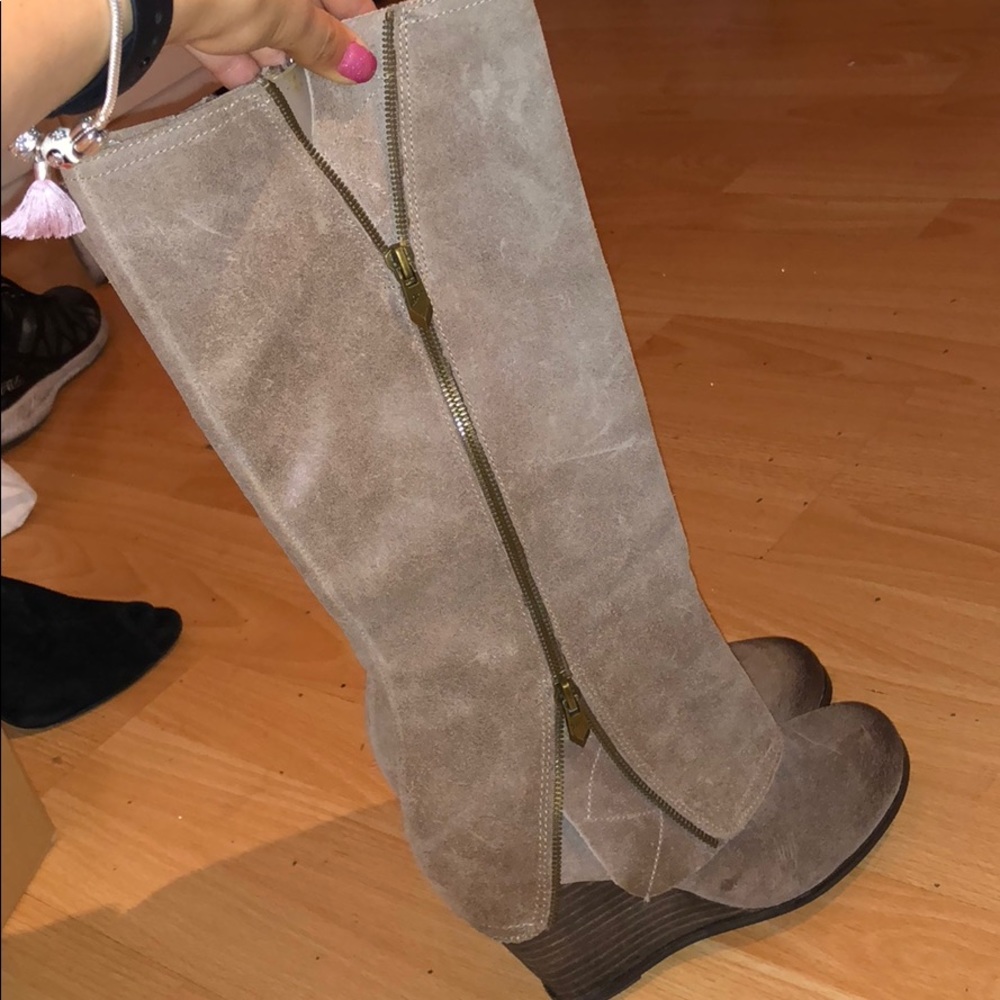all leather brown boots